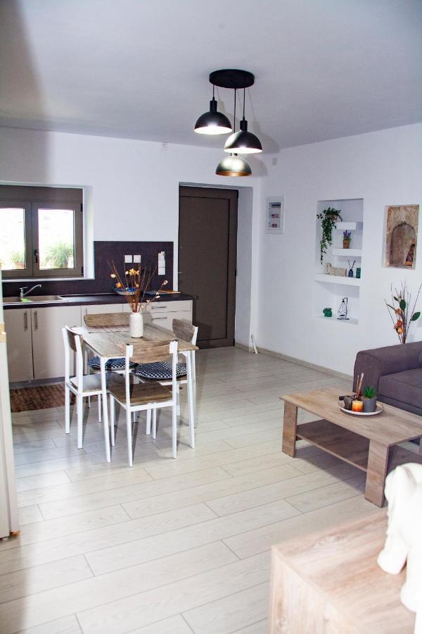 Aelia Villa Agios Vlasios  ภายนอก รูปภาพ